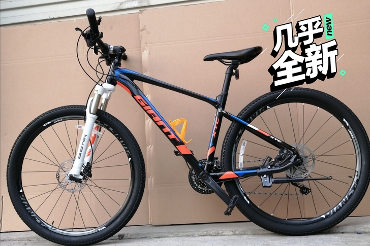 捷安特2019款XTC800，30速油刹，气叉，带线控锁死前