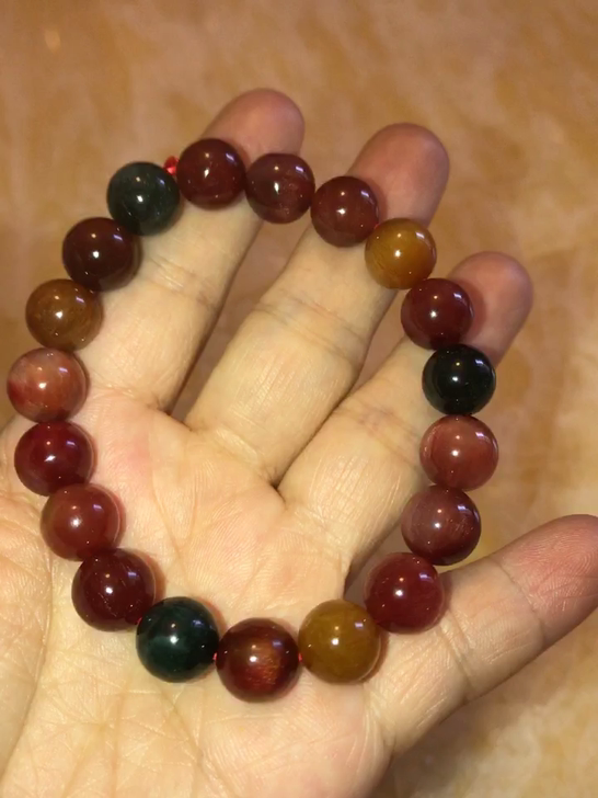 天然顺彩发，还带猫眼效应，满丝满发10米大小，喜欢的亲赶紧下
