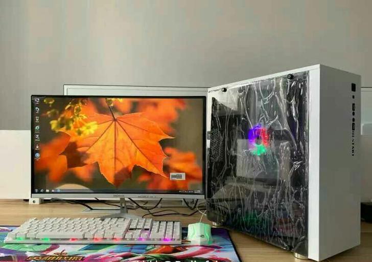 英特尔台式主机电脑屏幕全套整机高端游戏型吃鸡联盟多开搬砖逆水