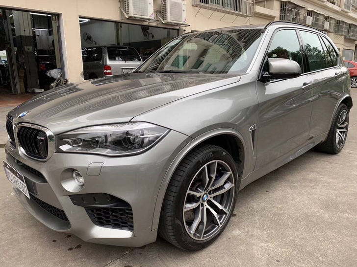 急售！15年宝马X5M4.4T双涡轮，575马力，V8心