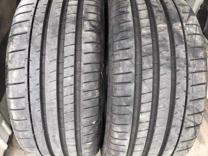 255/45/19米其林9成新